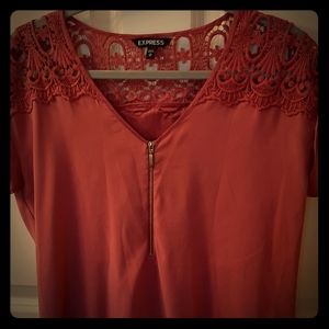 Express short sleeve mauve top